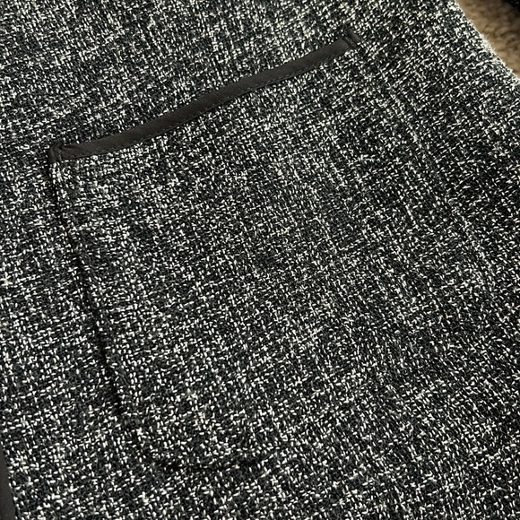 Banana Republic Tweed Blazer - Picture 5 of 6